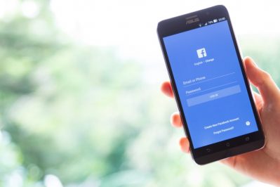 Leia mais sobre o artigo Facebook reduz alcance de links de baixa qualidade