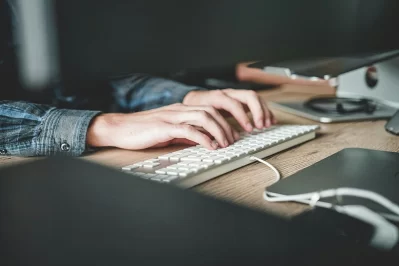 Leia mais sobre o artigo 5 Ferramentas De Parafraseamento Eficazes Para Usar Em 2024